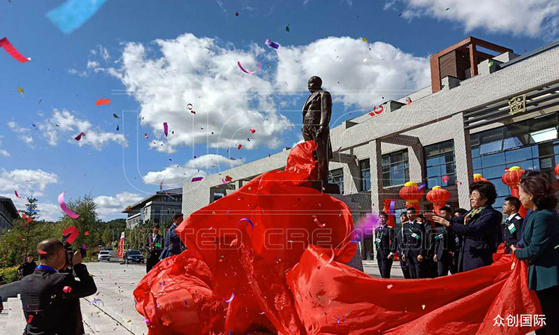 吉林鐵道職業(yè)技術(shù)學(xué)院文化(圖1) 吉林鐵道職業(yè)技術(shù)學(xué)院文化(圖1)