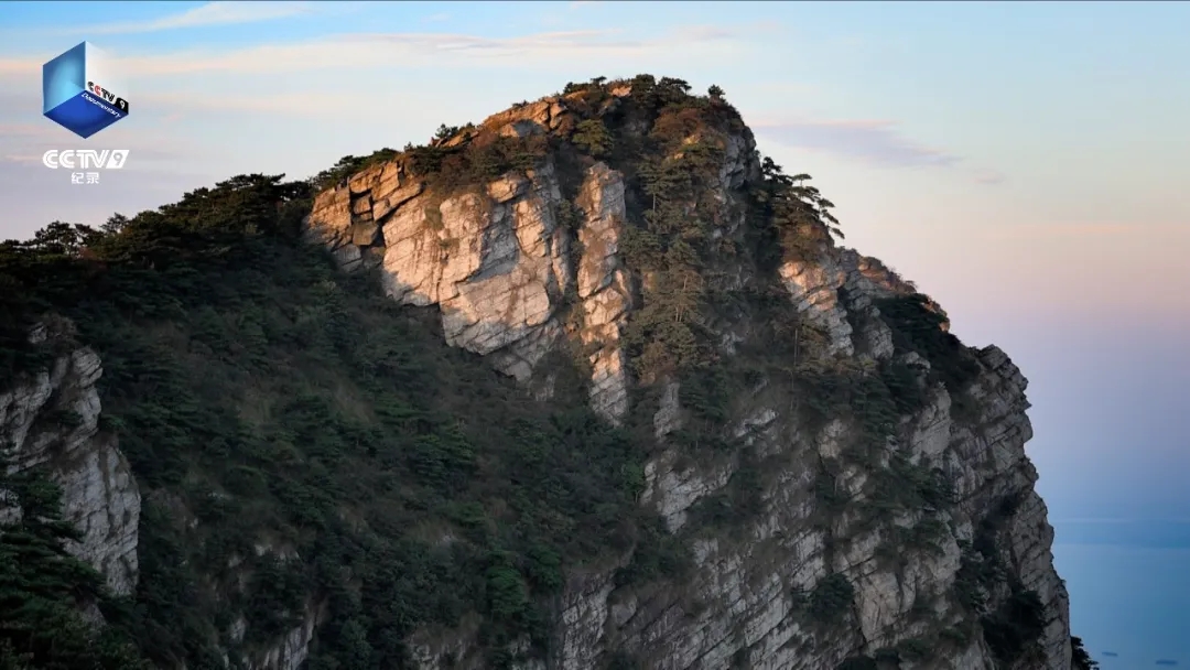 2-21122115312I03.jpg 2-21122115312I03.jpg